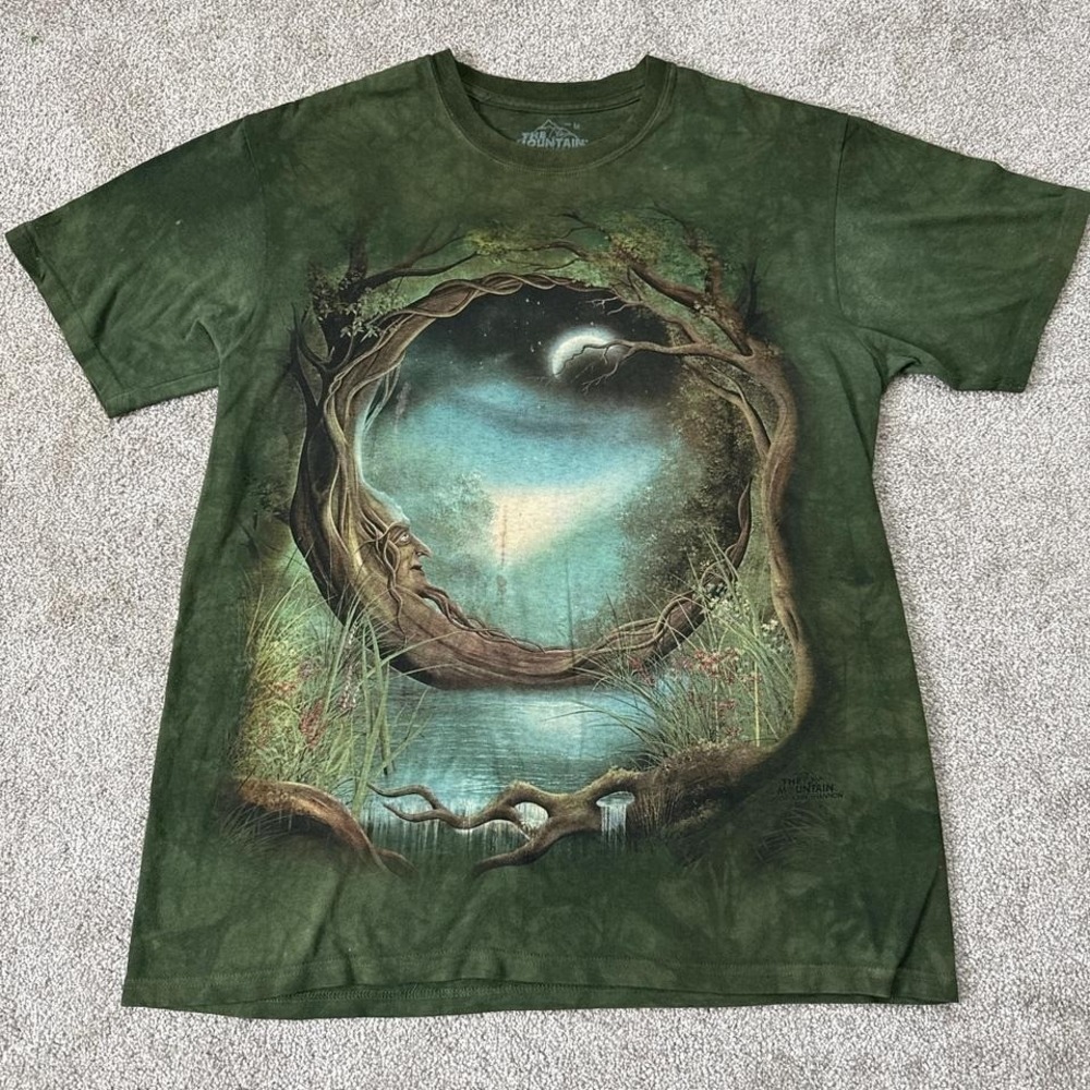 Y2K The Mountain Moon Tree Fantasy Nature T-Shirt Medium